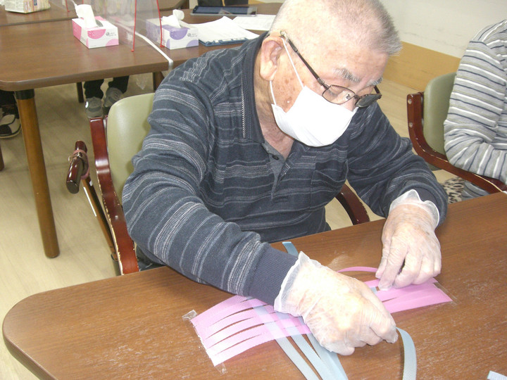 あずみ苑スタッフぶろぐ レオパレス21の介護施設 5月度レクリエーションのご紹介 安城市 あずみ苑安城